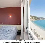 Al Mare Guest house 4*