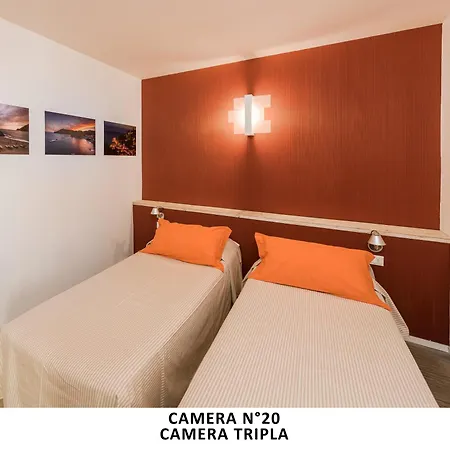 招待所 Al Mare 4*